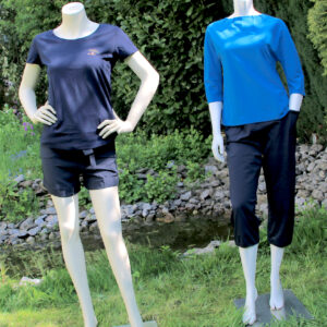 ganz in blau